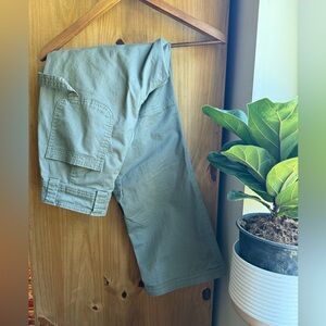 Abercrombie & Fitch Cargo’s